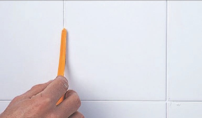 Keo chà ron Demex E1003 có độ cứng nhự men sứ, chống nứt gãy, sụp lún